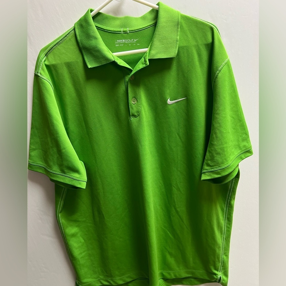 NIKE GOLF DRI-FIT BRITE GREEN W/ WHITE STITCHING   SIZE XXL